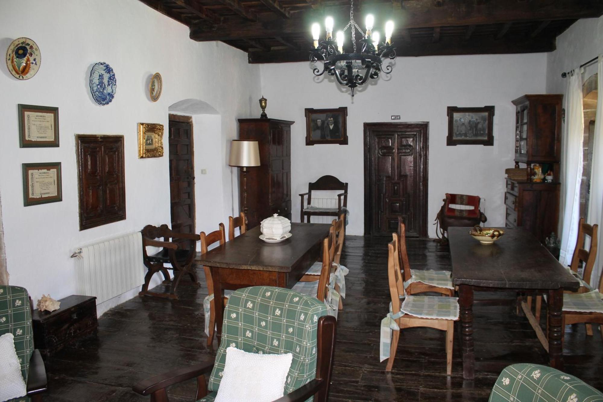 Гостьовий будинок Casona De Trevino Косгая Екстер'єр фото